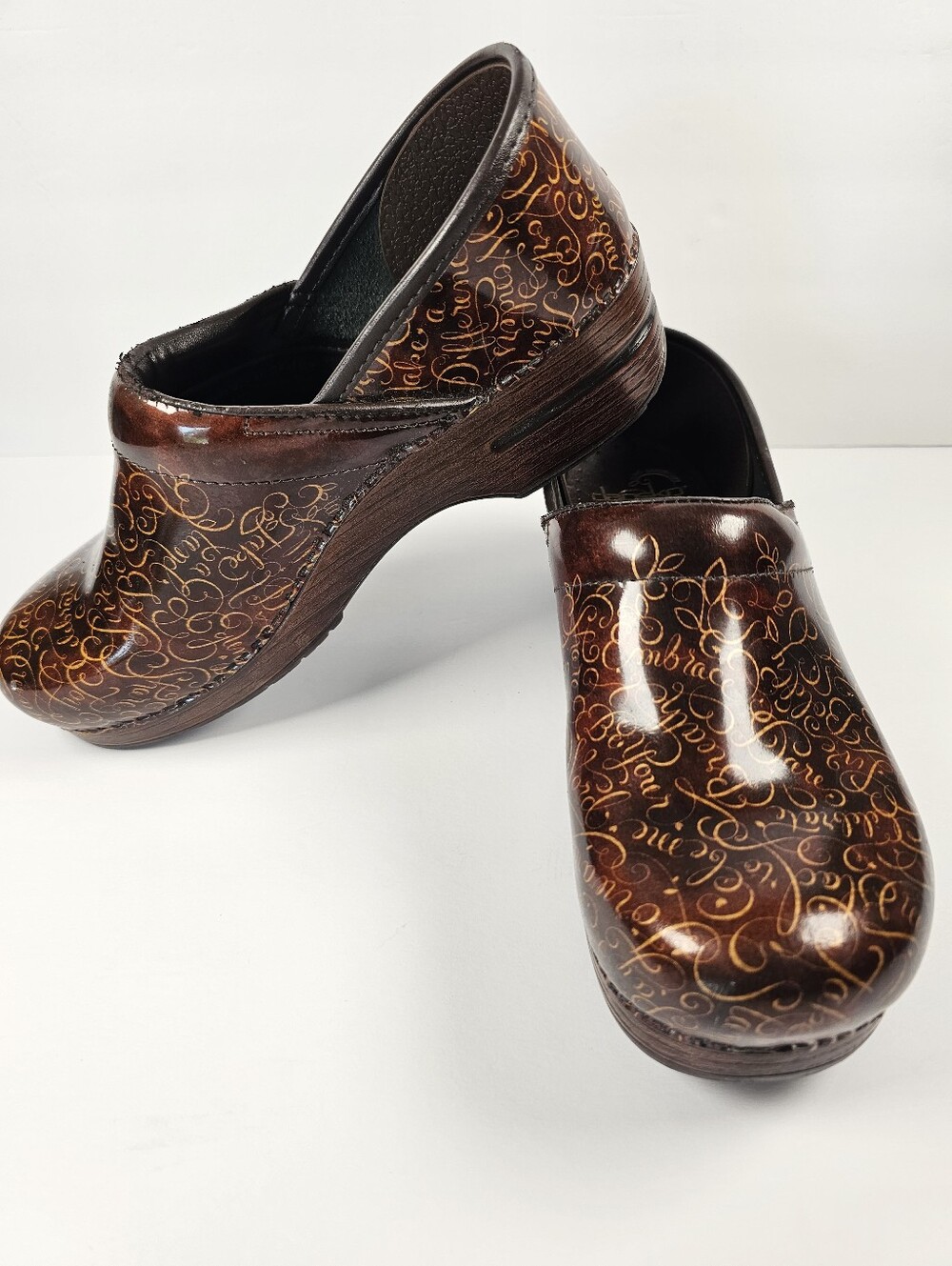 Dansko 20th Anniversary Script Slip On Round Toe Clogs Size 40/9.5-10 Workwear